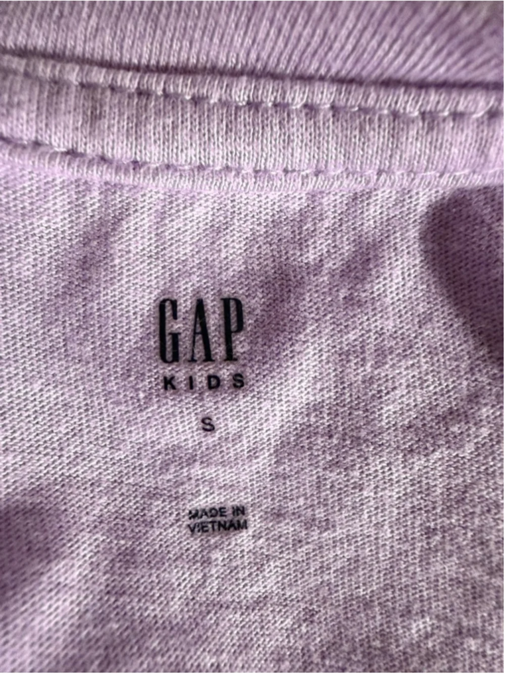 Gap Kids Lavender Long Sleeve Sequin Logo Tee Purple size Small 100% Cotton